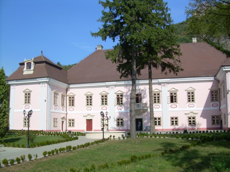 MAG 1