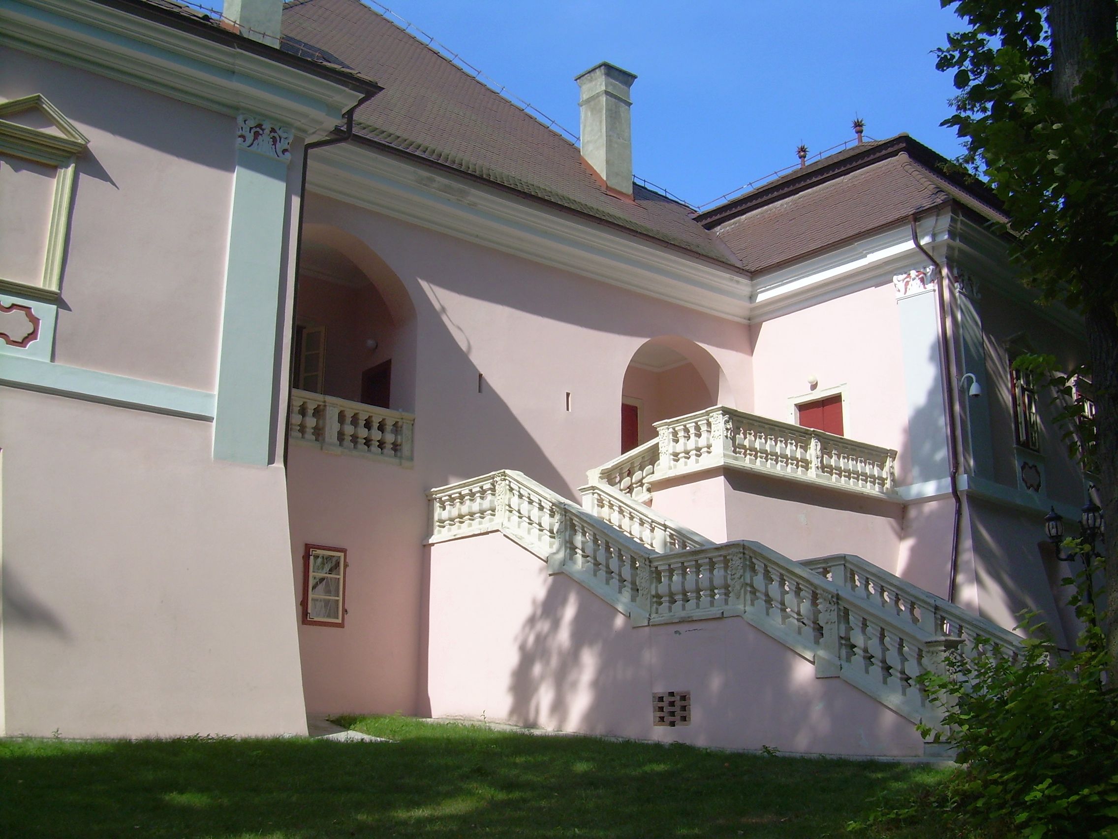MAG 2